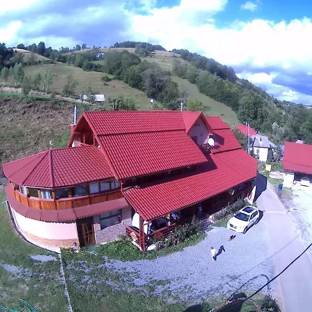 Lodge Daianna Si Jessica
